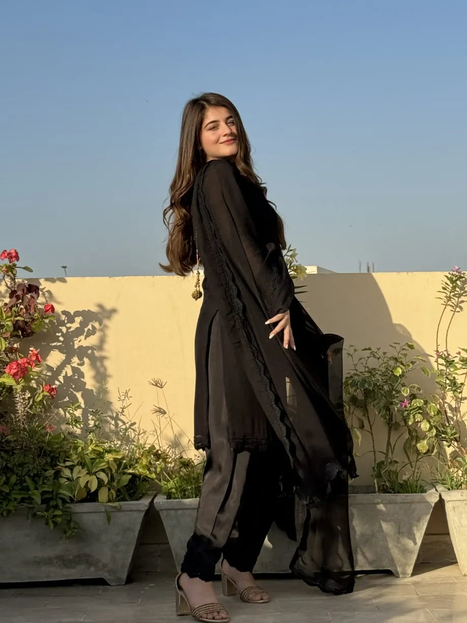 Black Sea Three Pcs Set Stiched