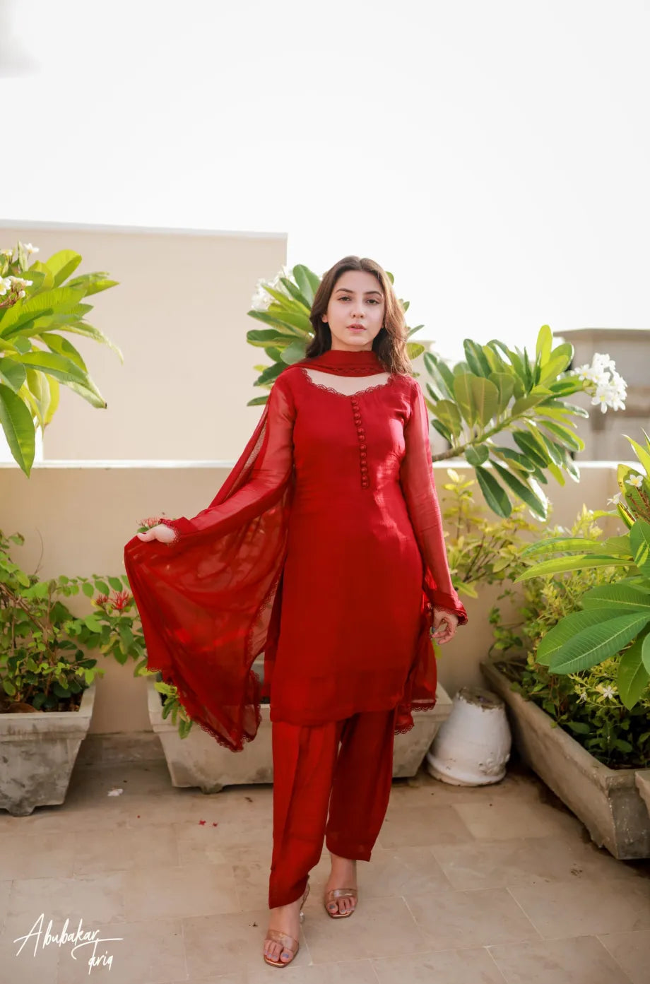 surkh husn 3pcs Dress