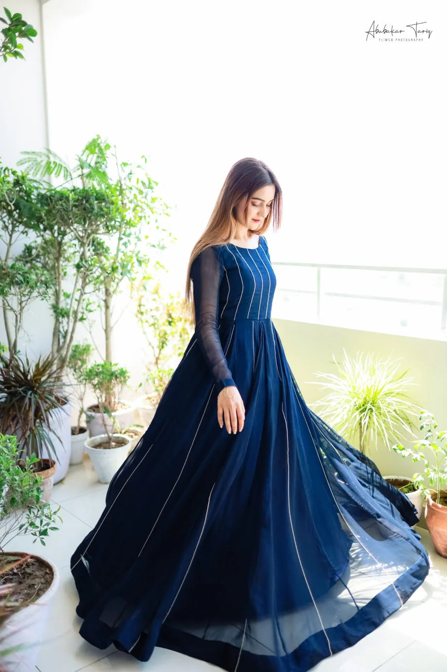 Blue Flora MAXI – HUSSNAIN DESIGNER